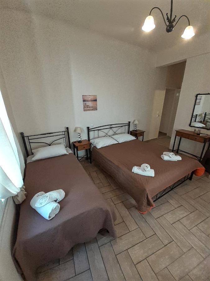 Central 9 Rooms Ermupoli Zewnętrze zdjęcie