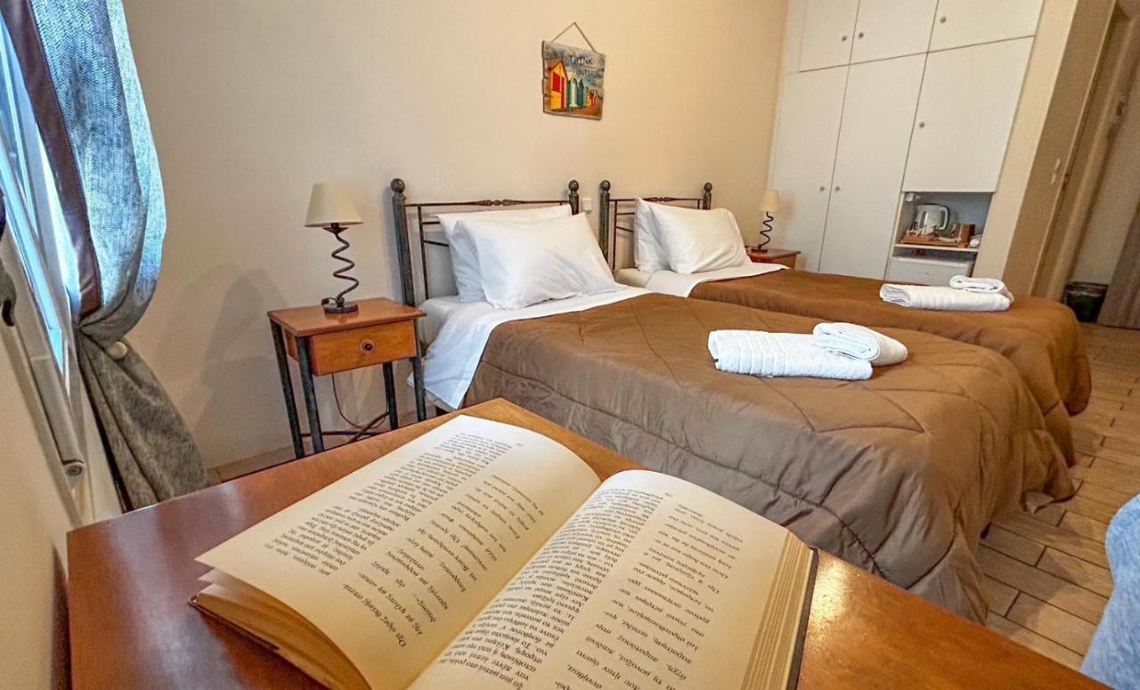 Central 9 Rooms Ermupoli Zewnętrze zdjęcie