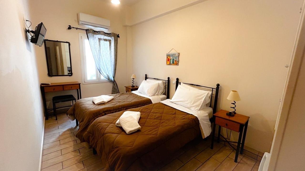 Central 9 Rooms Ermupoli Zewnętrze zdjęcie