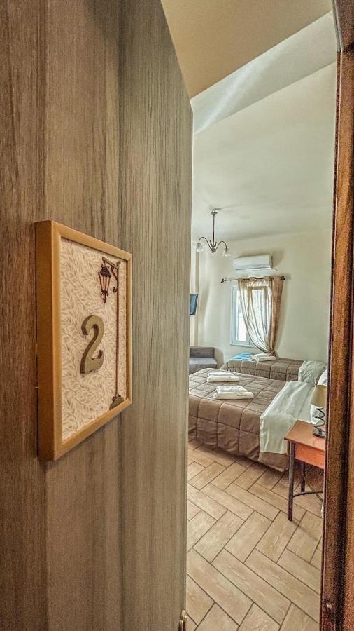 Central 9 Rooms Ermupoli Zewnętrze zdjęcie