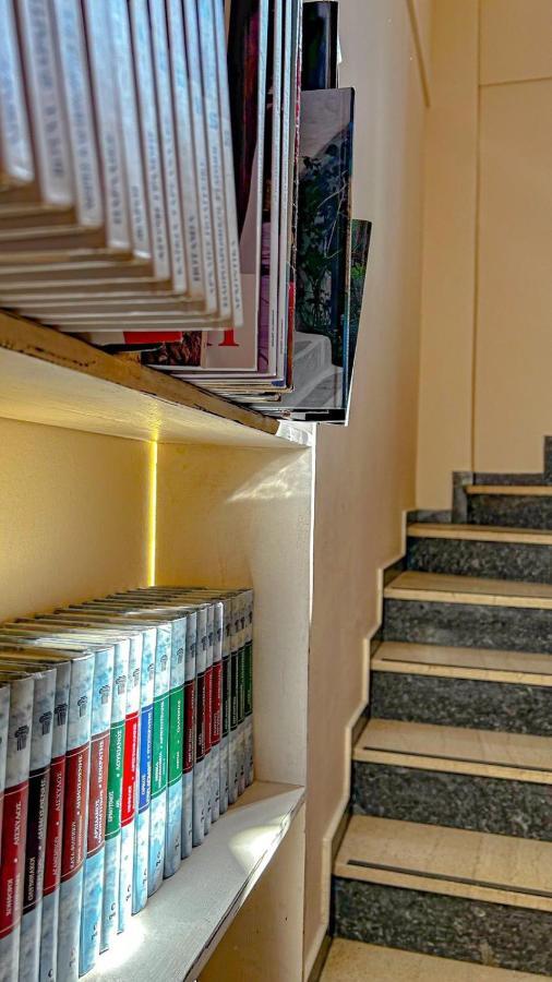 Central 9 Rooms Ermupoli Zewnętrze zdjęcie