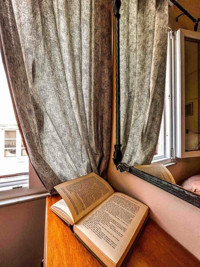 Central 9 Rooms Ermupoli Zewnętrze zdjęcie